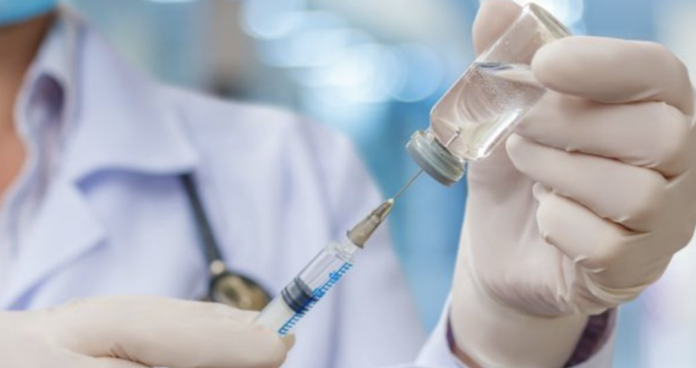 Primul vaccin din lume împotriva cancerului. Când ar putea fi disponibil pentru oameni